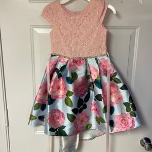 Rare edition size 6 dress